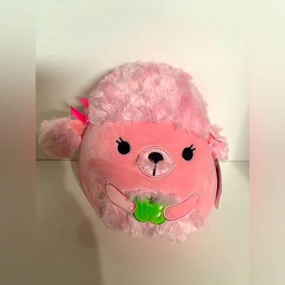 nwt original squishmallow - Chloe - 2021 Tag - 8" - Picture 1 of 3